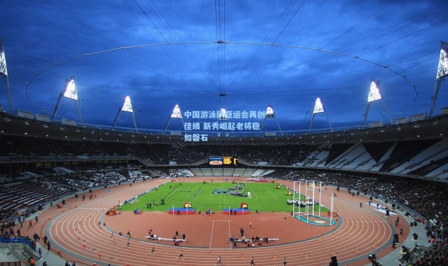 中国游泳队亚运会再创佳绩 新秀崛起老将稳如磐石