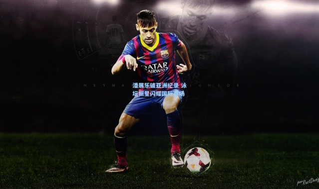 潘展乐破亚洲纪录 泳坛新星闪耀国际赛场